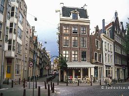 AMSTERDAM1997N056