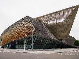 WALL2021_P1340627 Het moderne congrescentrum van Mons/Bergen (Libeskind)
