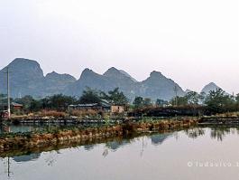 CHINA2004GUILIN_N147