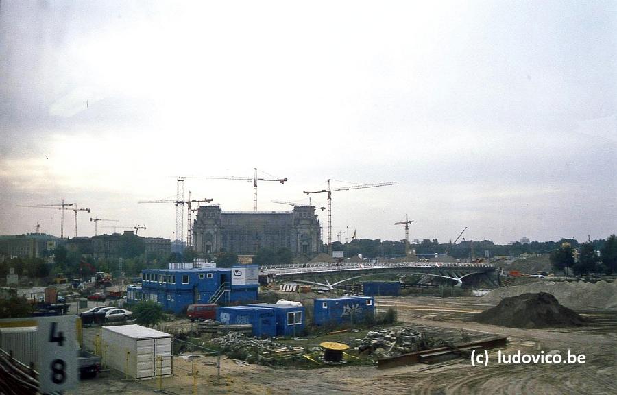 BERLIJN1996N082