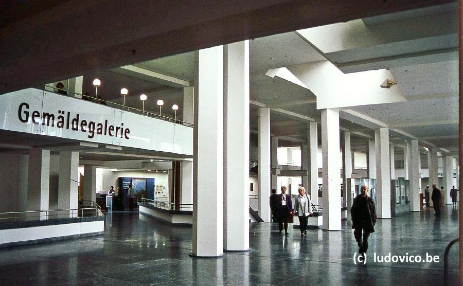 BERLIJN1998N136