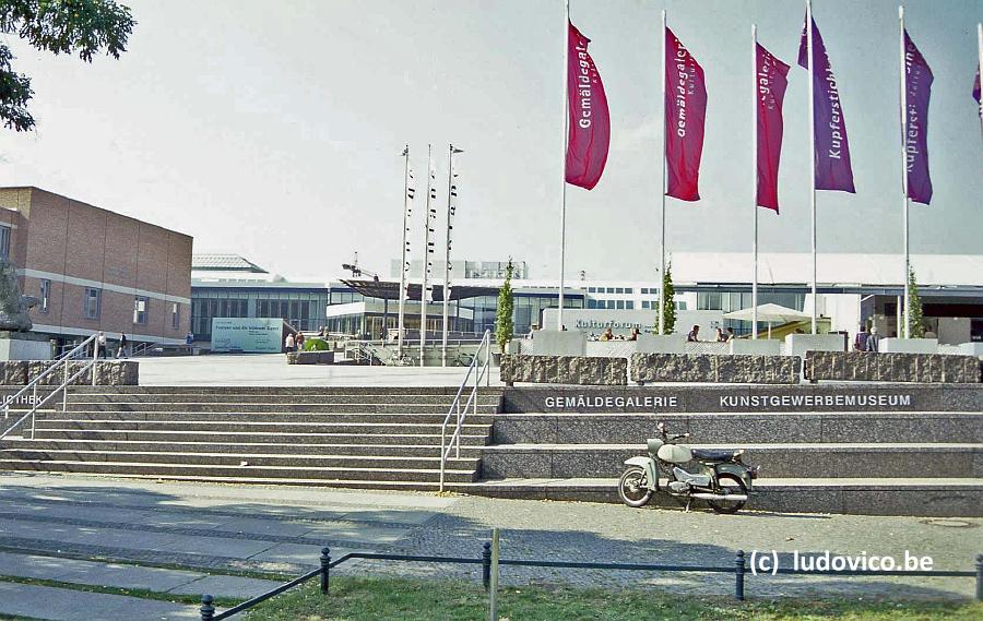 BERLIJN1998N004