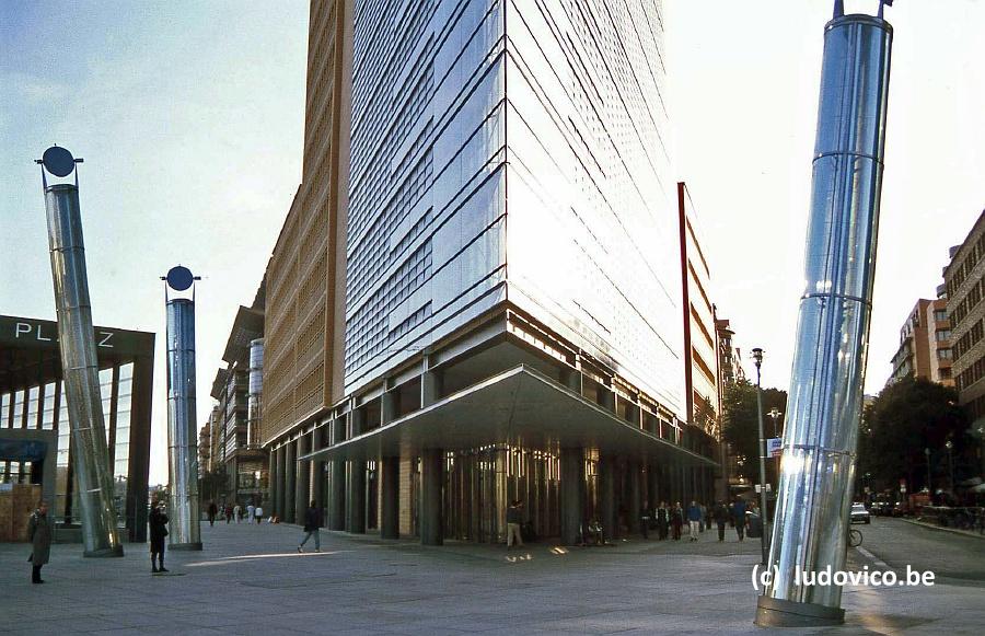 BERLIJN2000N070