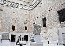 DU2016 DSC 5373-1151  Neues Museum