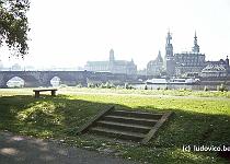 DRESDEN1997N012