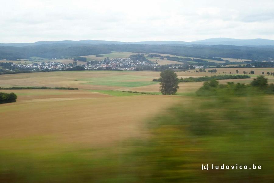 DU2016 P0014-P1140029
