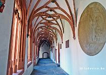 DU2016 P0262-P1140277