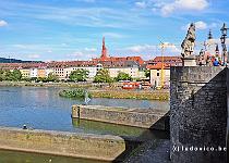 DU2016 DSC 0961-6011