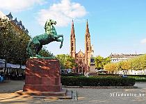 DU2016 DSC 0853-5888