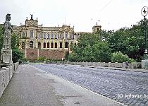 MUNCHEN1996N047