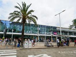 CANNES_P1470899 Het station van Cannes