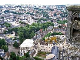 CHARTRES2000_023 ASCII