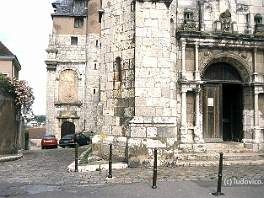 CHARTRES2000_032 ASCII