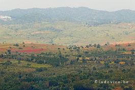 MYANMAR2019-P1300400