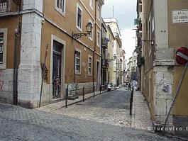 LISBOA2002N042