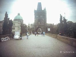 PRAAG1993N079