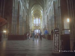 PRAAG1993N152