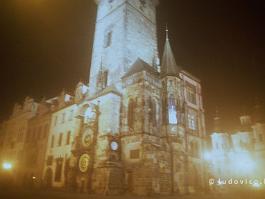 PRAAG1993N211
