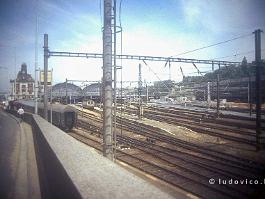 PRAAG1993N092
