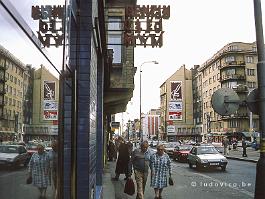 PRAAG1994N122