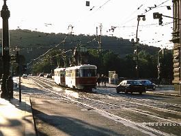 PRAAG1994N063