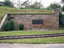 TEREZIN1994N016