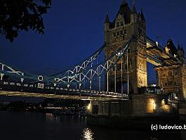 LONDON2010_DSC_0661 ASCII