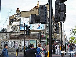 LONDON2016_P1100740 ASCII