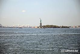 NEW-YORK_DSC_5755 ASCII