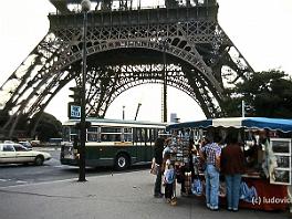PARIS80N024 ASCII