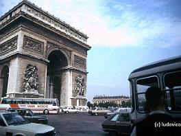 PARIS85N044 ASCII