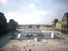 PARIS89N090 ASCII