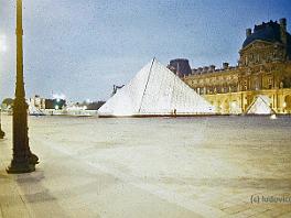 PARIS89N253 ASCII