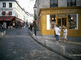 PARIS89N220 ASCII