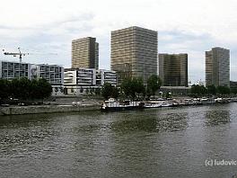 PARIS97N110 ASCII