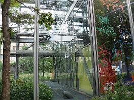 PARIS2012_0779 Fondation Cartier, hedendaagse kunstgalerij (arch. Jean Nouvel)