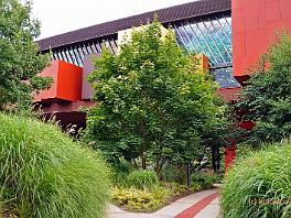 PARIS2012_0304 Muse de Quai de Branly (niet-westerse kunst) (arch. Jean Nouvel)