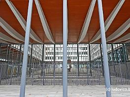 PARIS2015_P8630187 ASCII