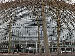 PARIS2015_P8630196 ASCII