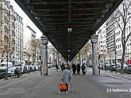 PARIS2015_P8630306 ASCII