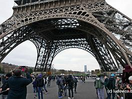 PARIS2015_P8630335 ASCII