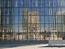PARIS2016_P8640674 ASCII