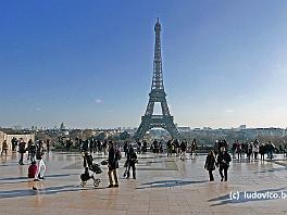 PARIS2016_P8640486 ASCII