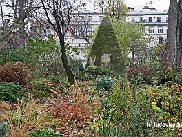 PARIS2017_P1020264 ASCII