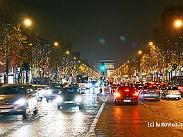 PARIS2017_P1020172 ASCII