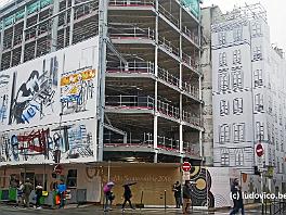 PARIS2017_P1020432 ASCII