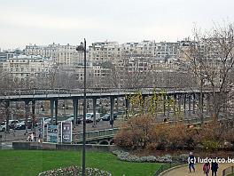 PARIS2017_P1010844 ASCII